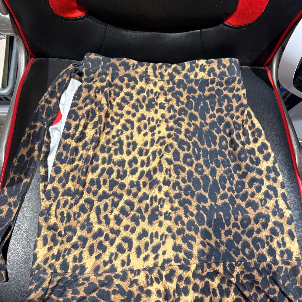 Asos Leopard Print Skirt size 4